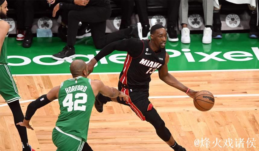 阿德巴约谈进攻低迷：有时候出现大空位，我们反而会犹豫